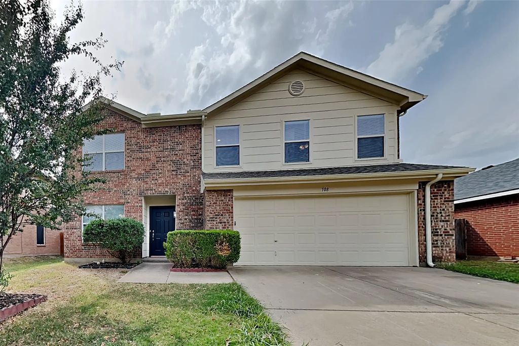 708 Eagle Drive, Saginaw