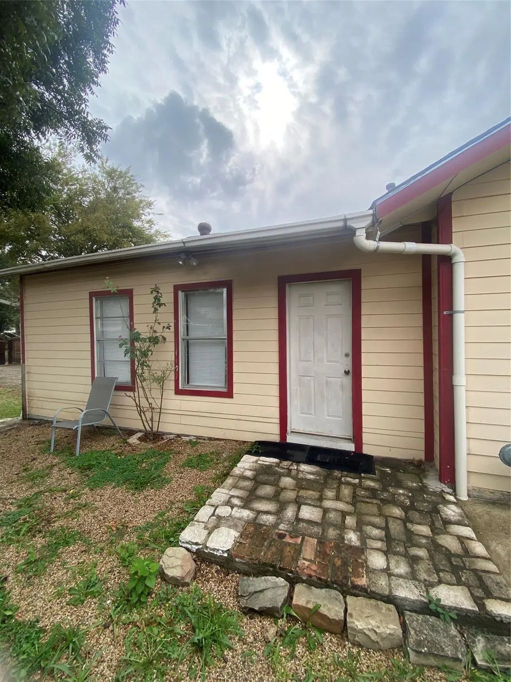 5226 Terry Street, Dallas