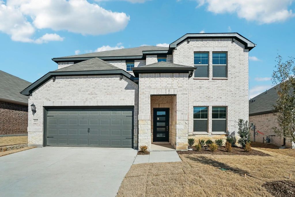 2217 Mustang Way, Seagoville