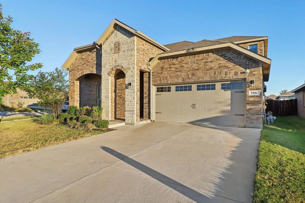 705 Crabapple Drive, Glenn Heights