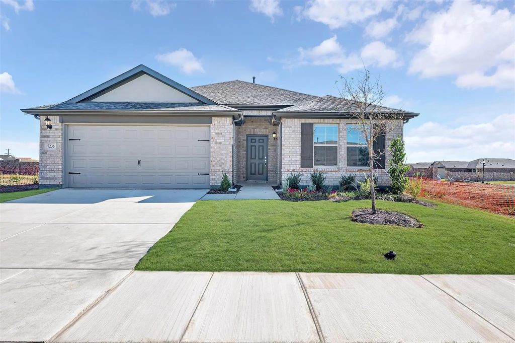 7236 Fairholt Road, Pilot Point