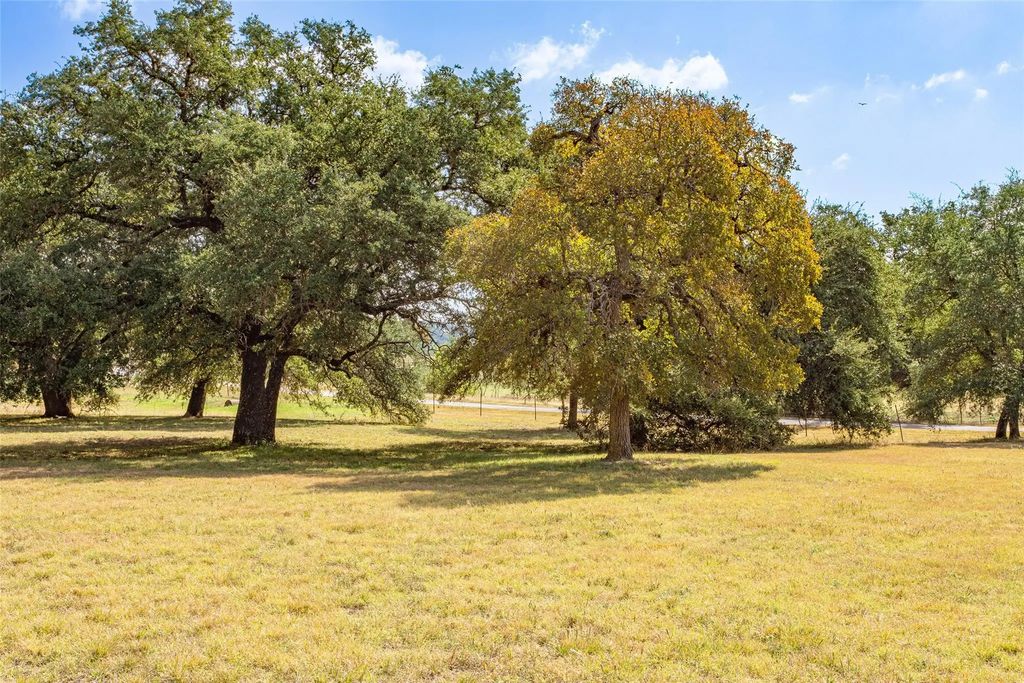 1616 County Road 3240, Clifton