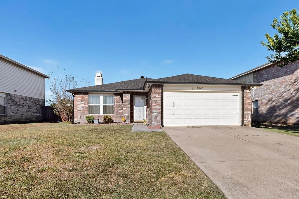 6027 Susanna Drive, Grand Prairie