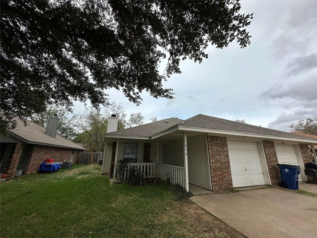 1038 Irene Street, Burleson