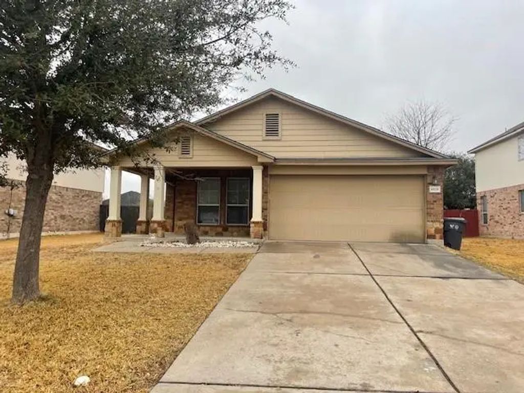 10129 China Creek Drive, Waco