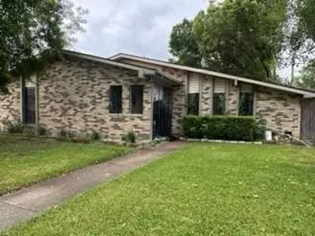 3102 Tres Logos Lane, Dallas