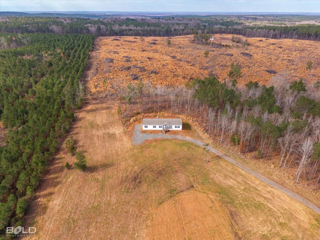 10565 Highway 3, Plain Dealing