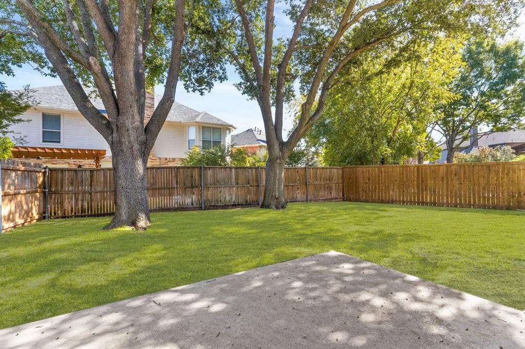 1711 Cross Point Road, McKinney