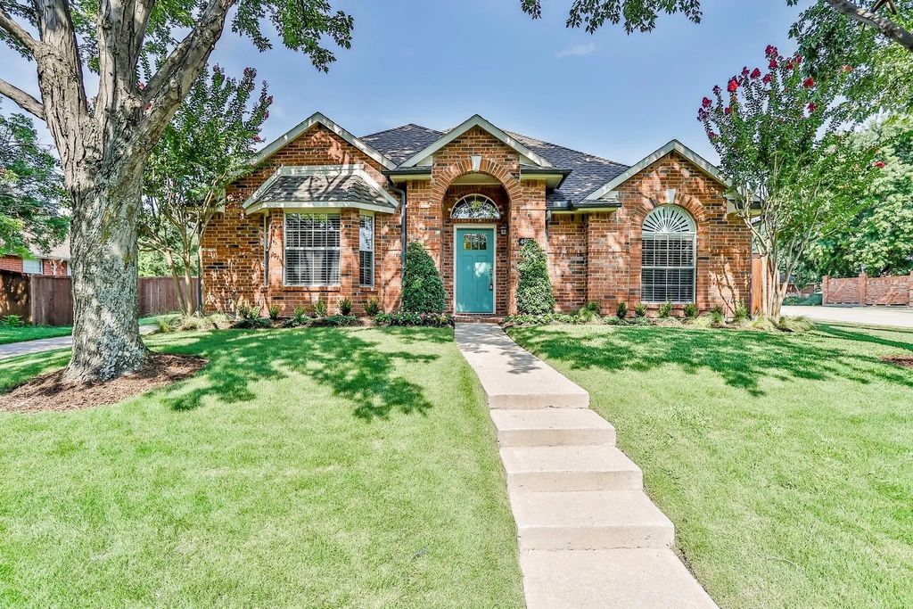 4801 Baton Rouge Boulevard, Frisco