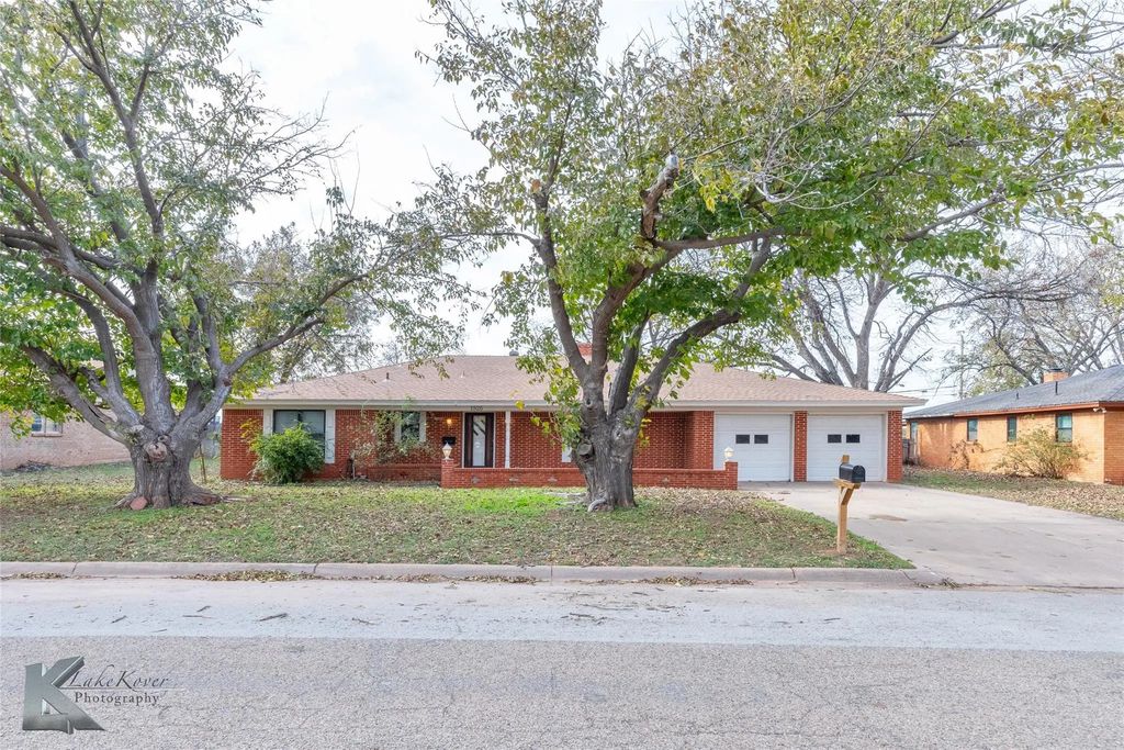 1926 Richland Drive, Abilene