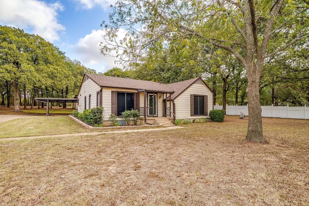 6061 Carey Road, Fort Worth
