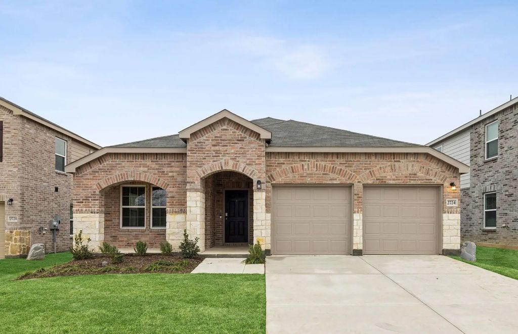 2724 Barton Springs Drive, Denton
