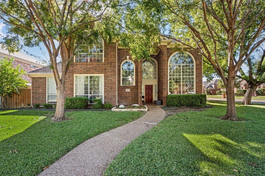2924 Ramblewood Way, Plano