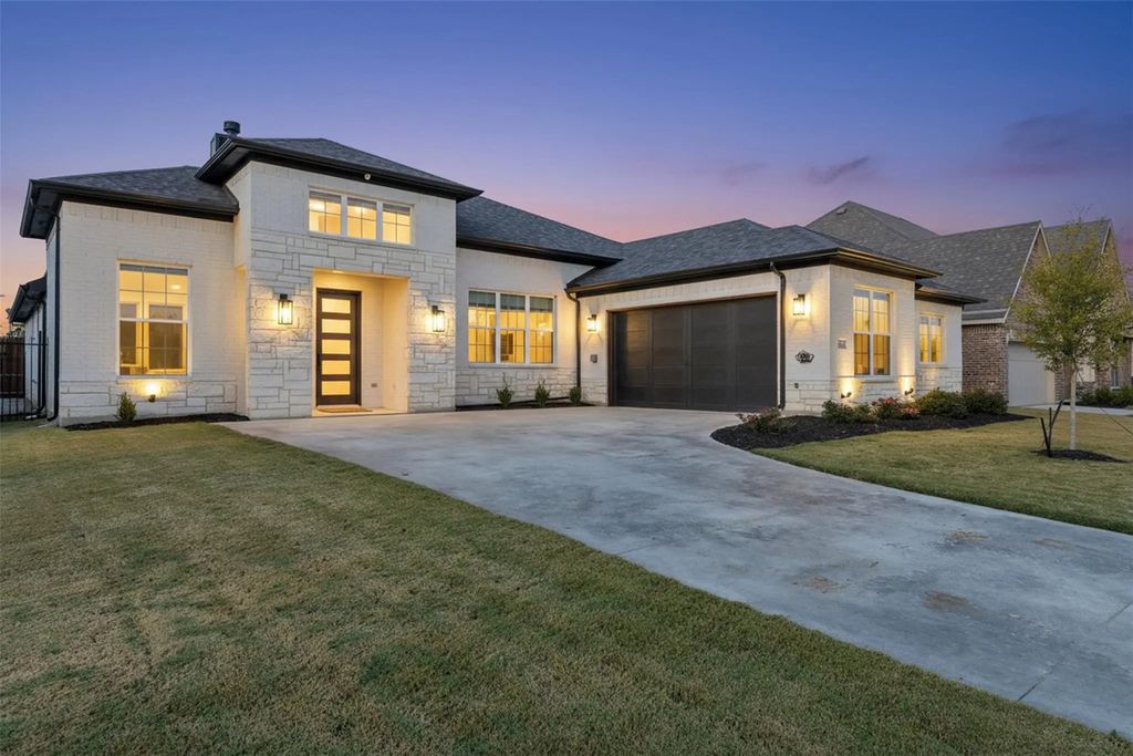 512 Creekside Drive, Haslet