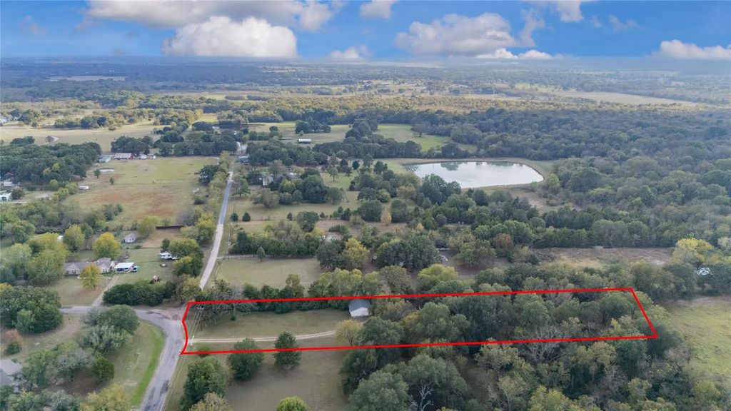 698 County Road 3101, Greenville