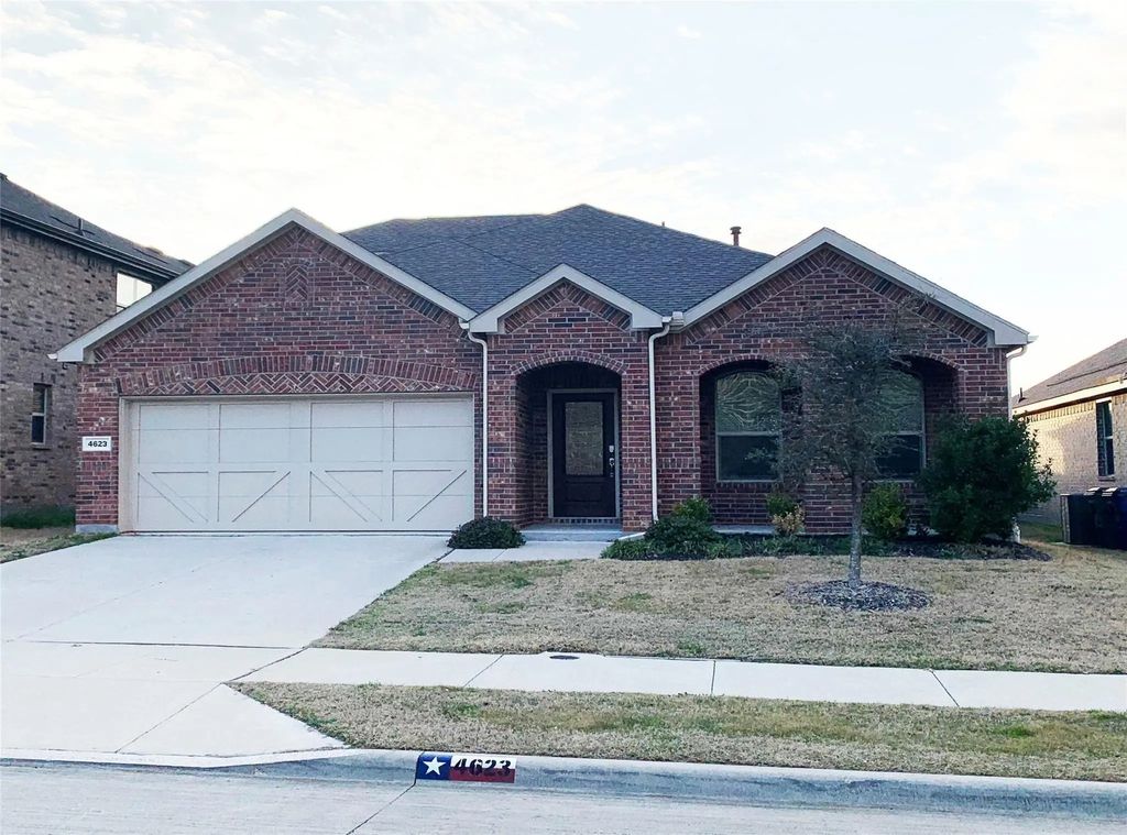 4623 Cleves Avenue, Celina