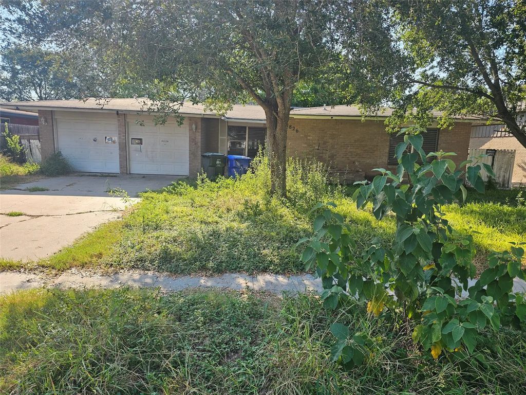 4826 French Drive, Corpus Christi