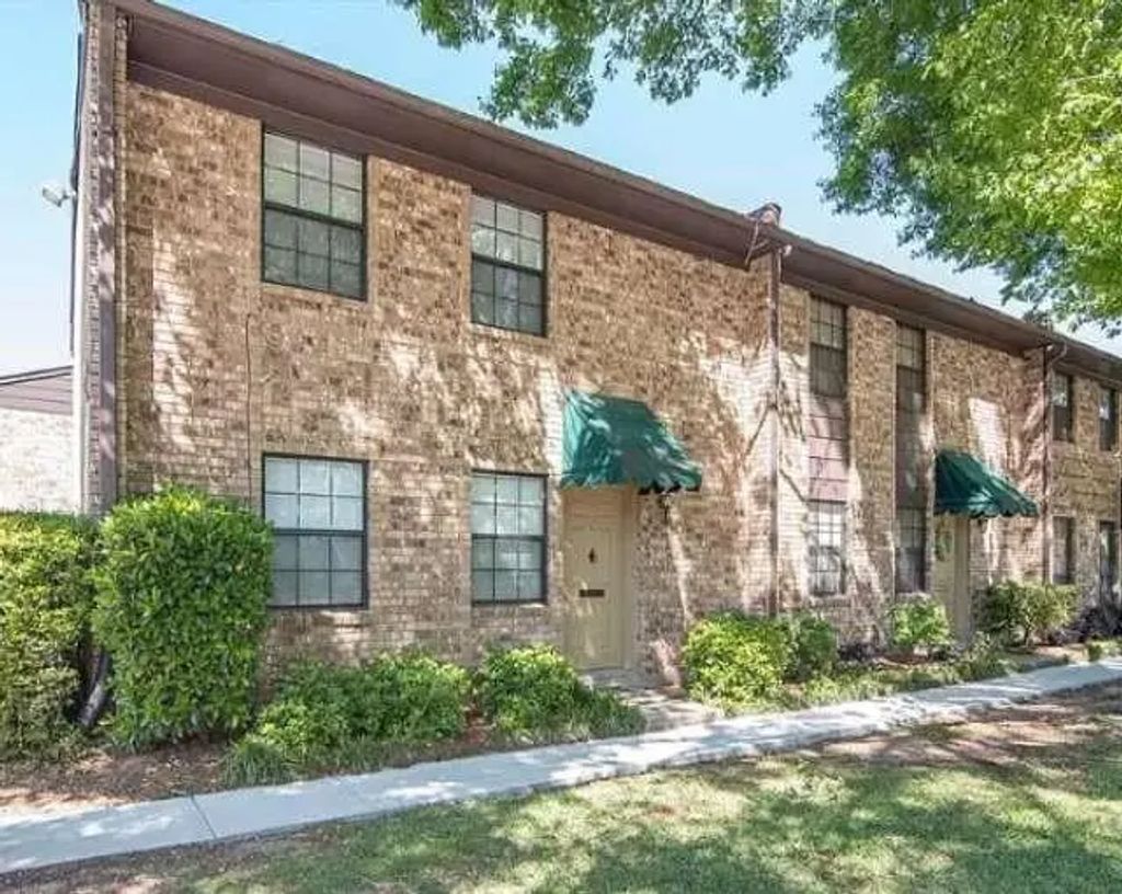 1820 E Kings Highway 15, Shreveport