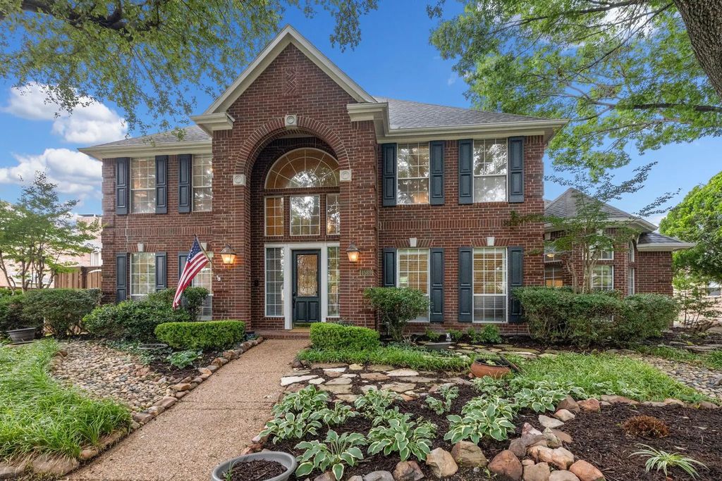 4569 Southgate Drive, Plano