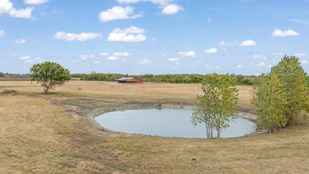 445 Cr 24200, Roxton