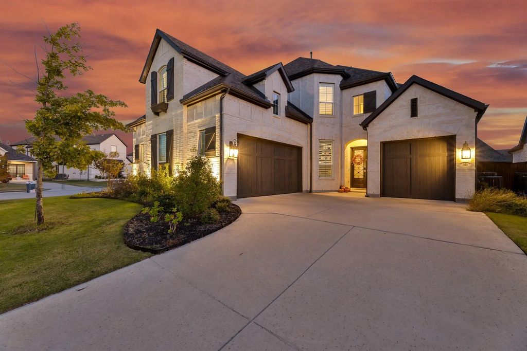 545 Goose Lake Drive, Rockwall