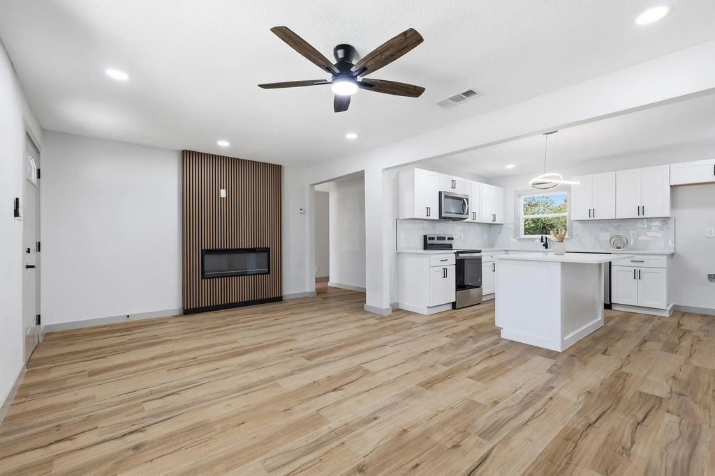 1217 Sunnyvale Drive, Arlington