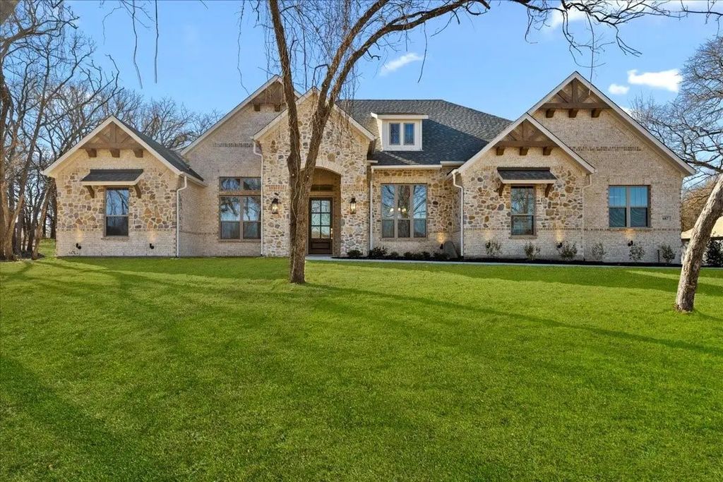 687 Bent Tree Lane, Weatherford
