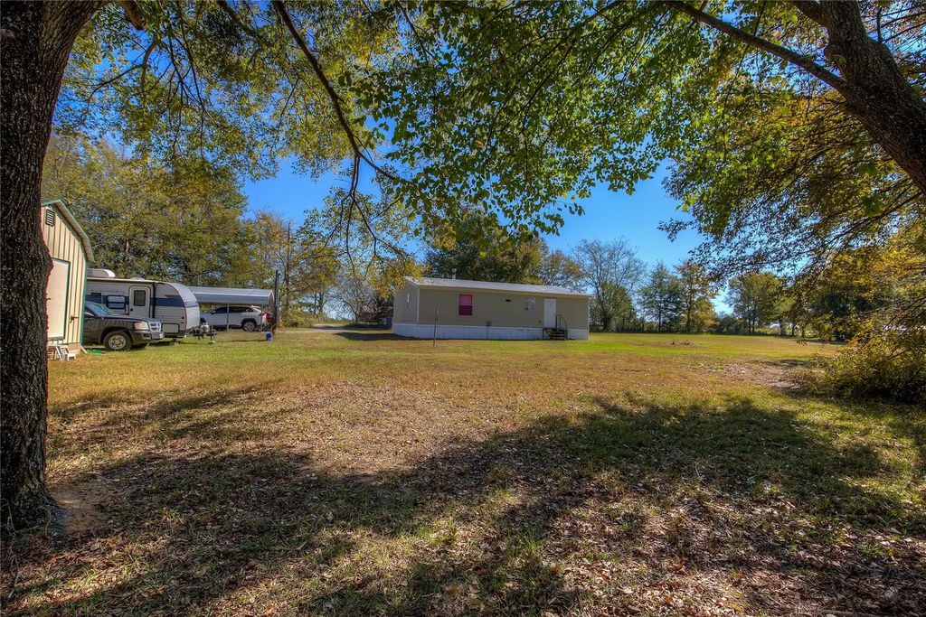 5288 Fm 3389, Brashear