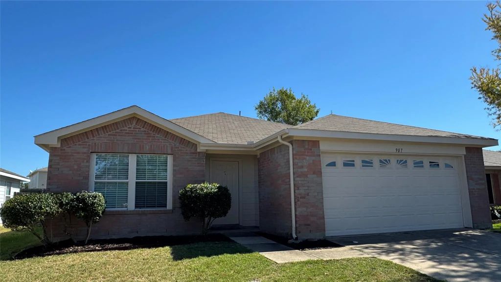 907 Post Oak Trail, Anna