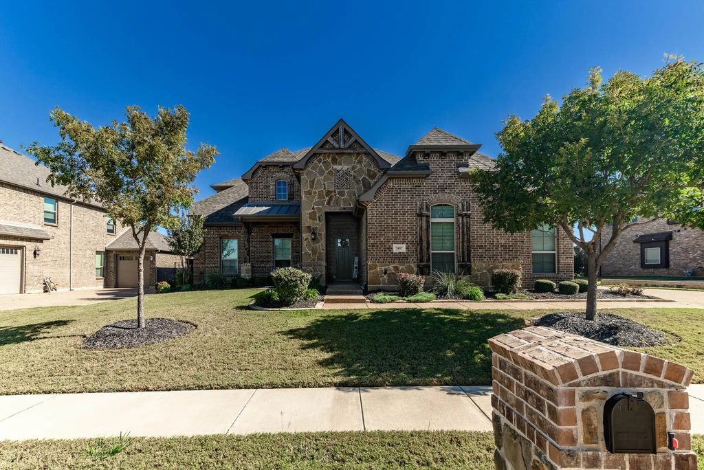 7407 Vicari Drive, Arlington