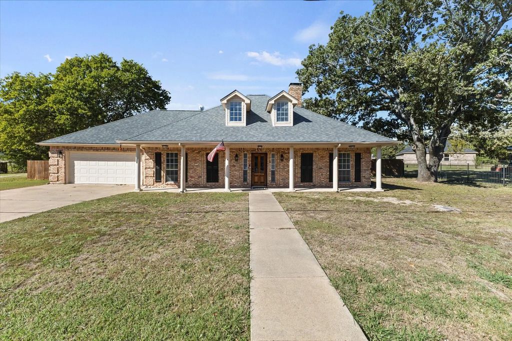 117 Indian Oaks Trail, West Tawakoni