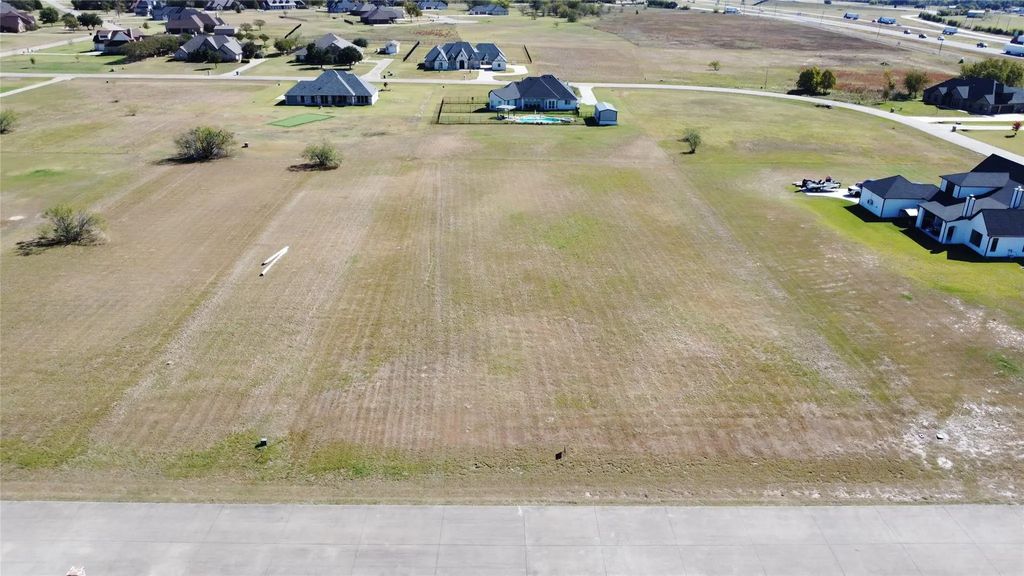 1330 Deerfield Drive, Wills Point