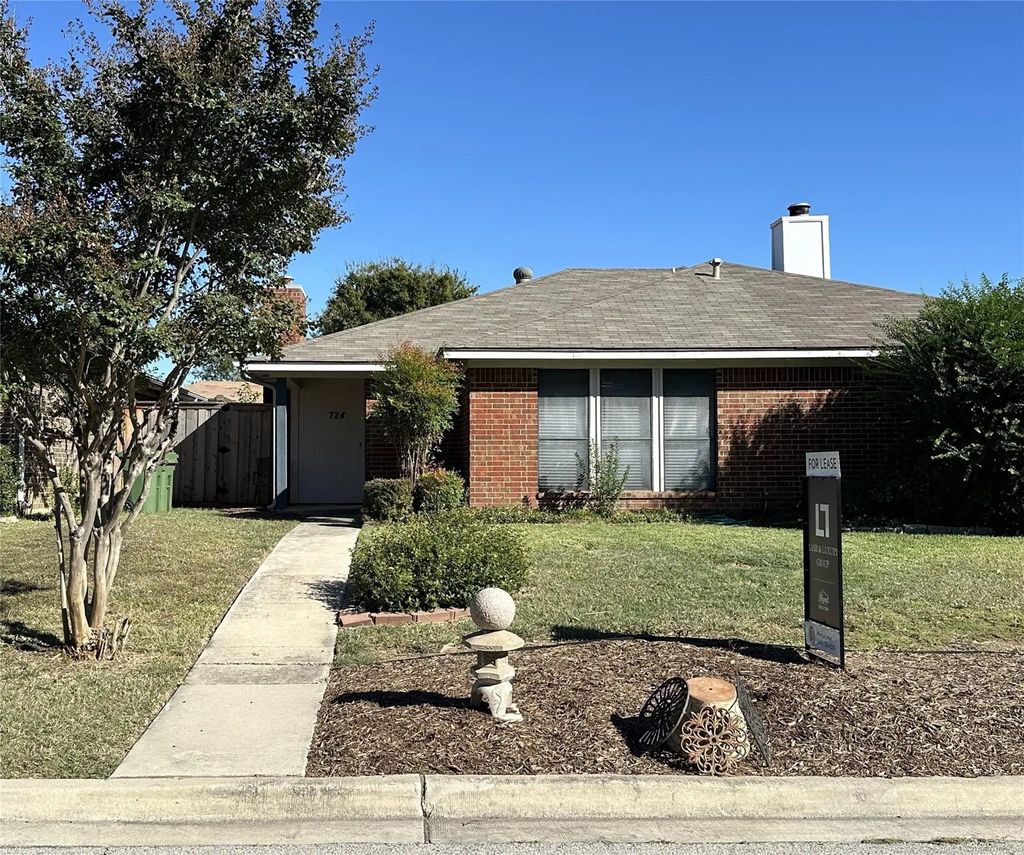 724 Cory Street, Grapevine