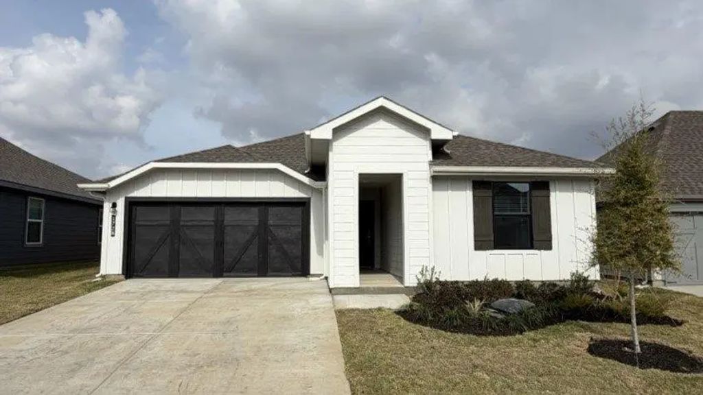 1728 Reverie Road, Burleson