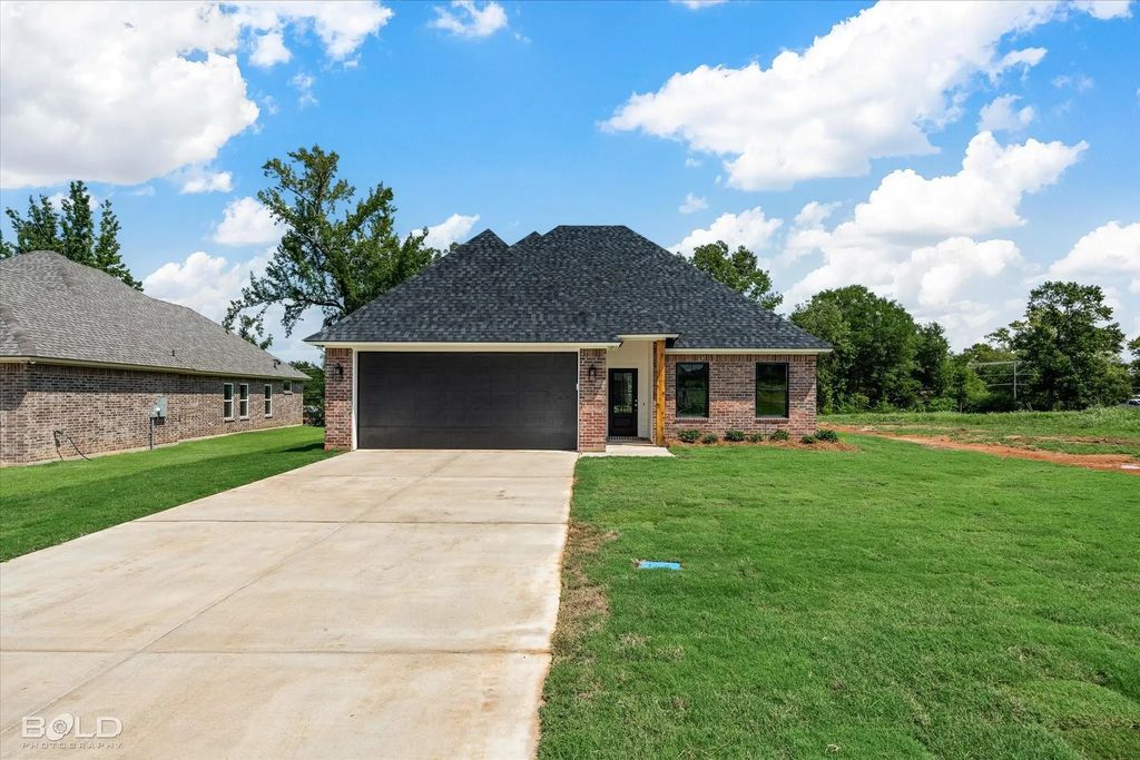 5862 Northwood Oaks, Shreveport
