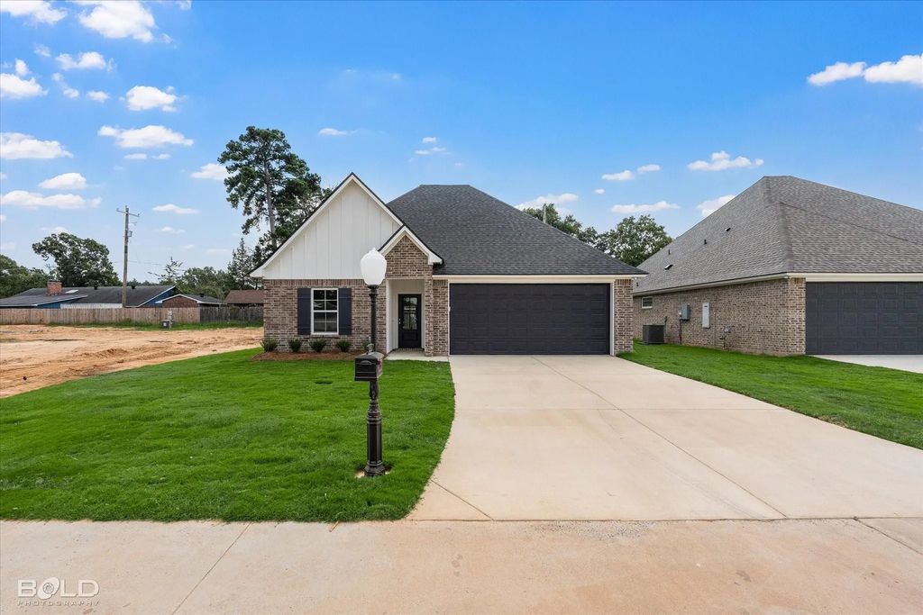 315 Mousse Ruelle, Shreveport