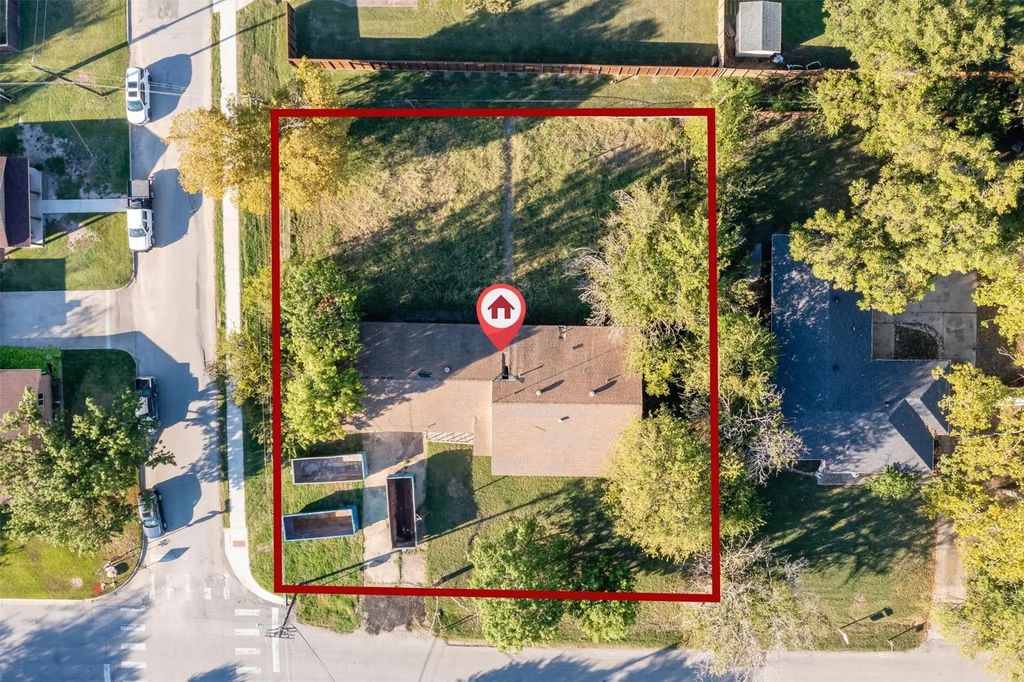611 W Ash Street, Celina