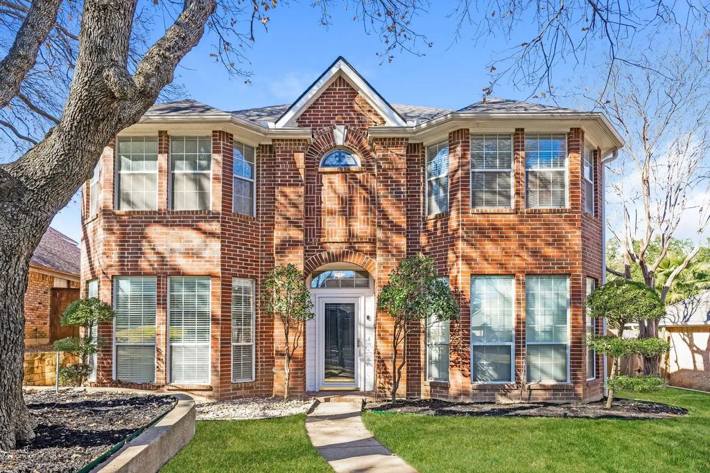 4402 Spinnaker Drive, Arlington