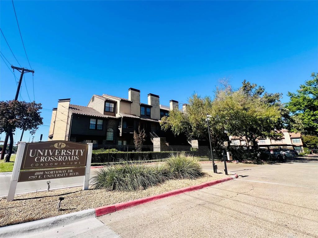 5757 E University Boulevard 27h, Dallas