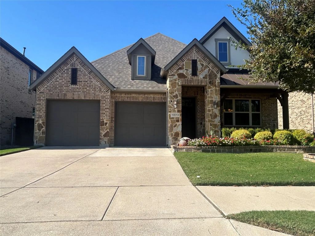 10013 Warberry Trail, Fort Worth