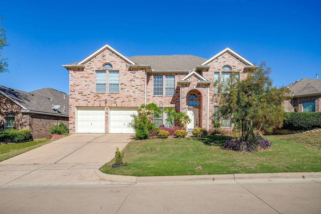 5504 Meadow Valley Drive, Fort Worth