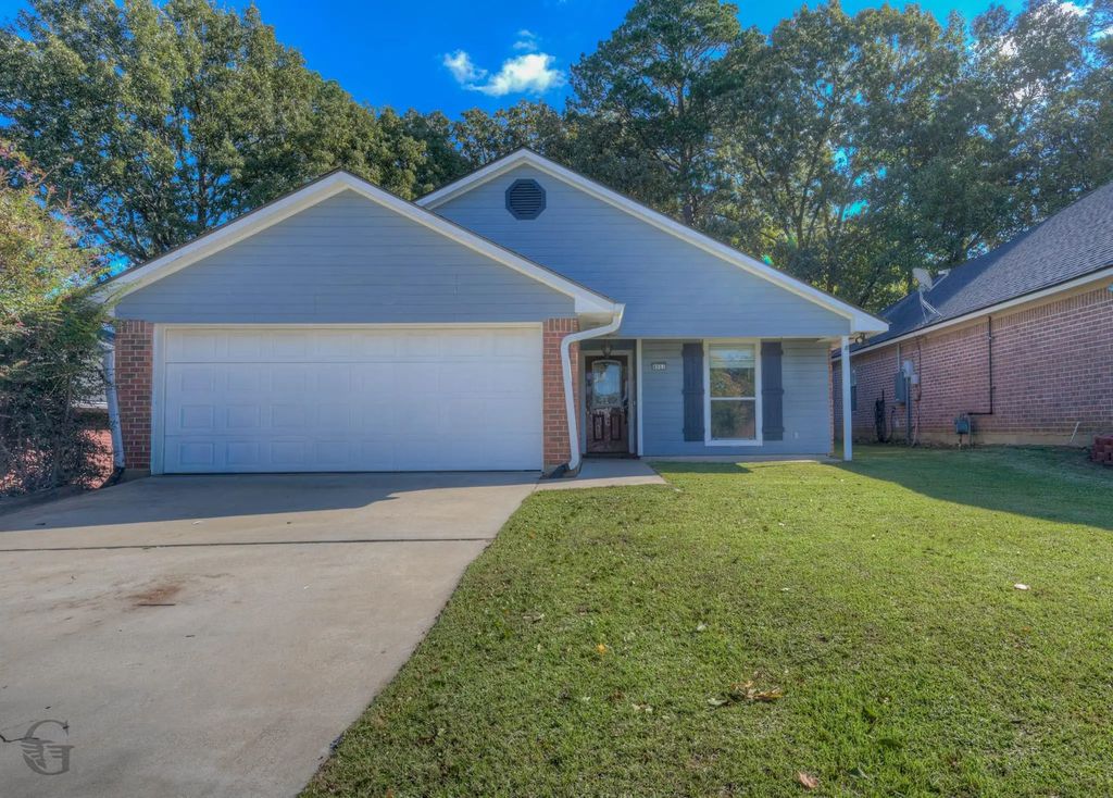 4951 Beechwood Hills Drive, Shreveport