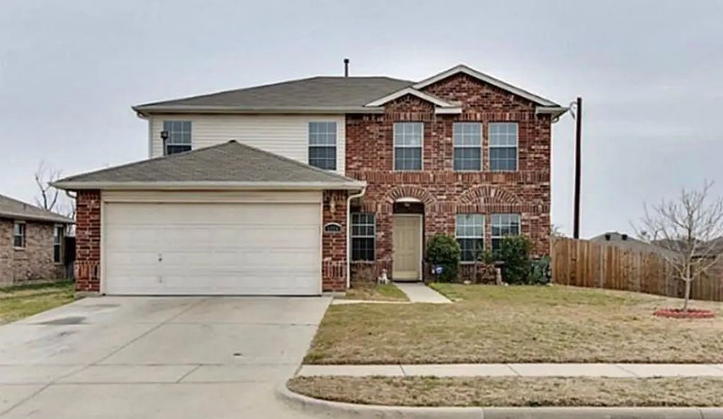 8624 Muir Drive, Fort Worth