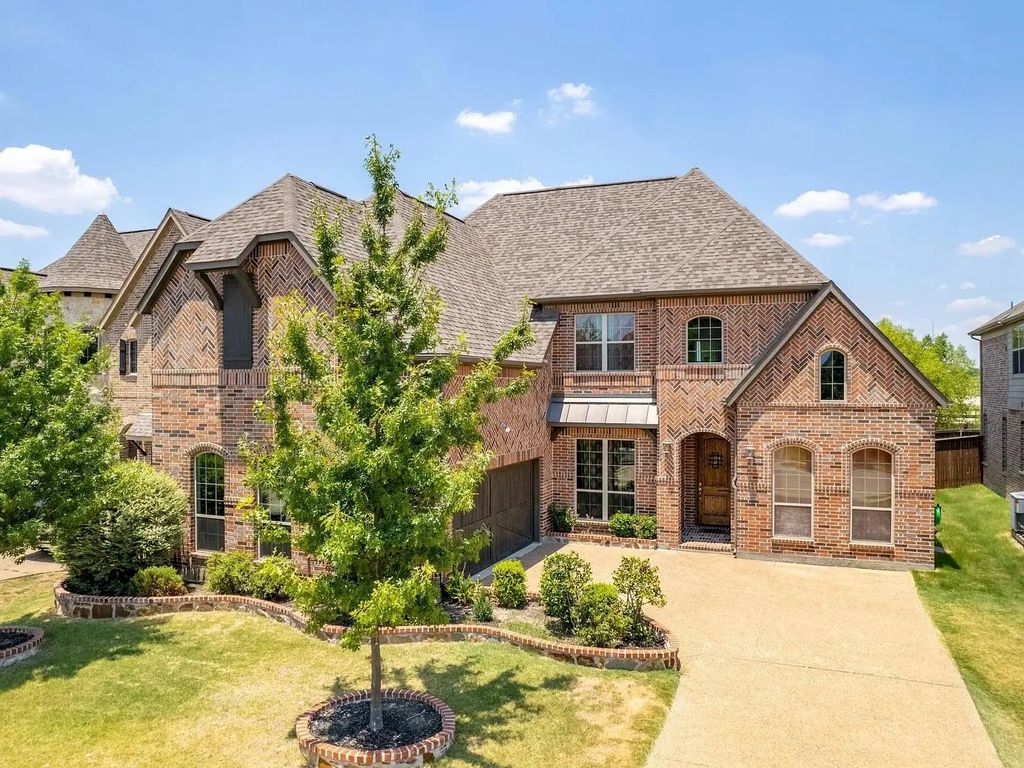 1522 Hennessey Drive, Allen