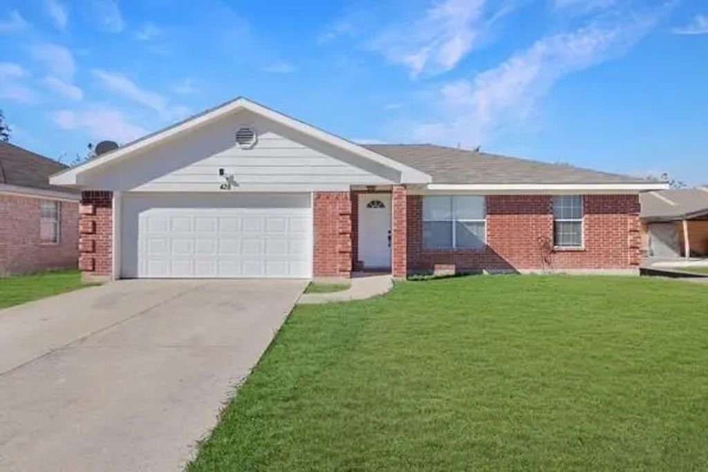 428 S Las Vegas Trail, White Settlement