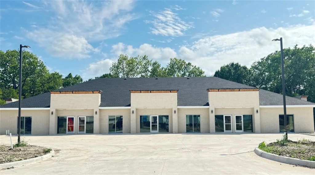 199 N Us-175 140, Seagoville