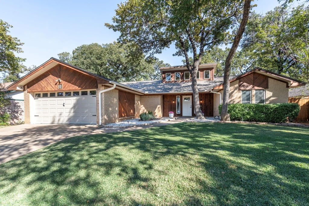 4815 Ridgeline Drive, Arlington