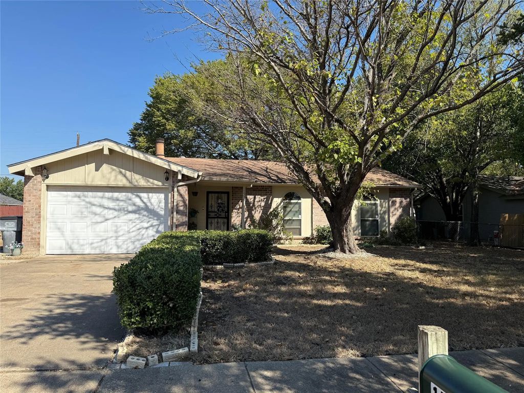 1535 Clearbrook Street, Lancaster