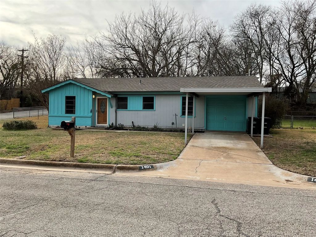 1401 W Ball Street, Weatherford