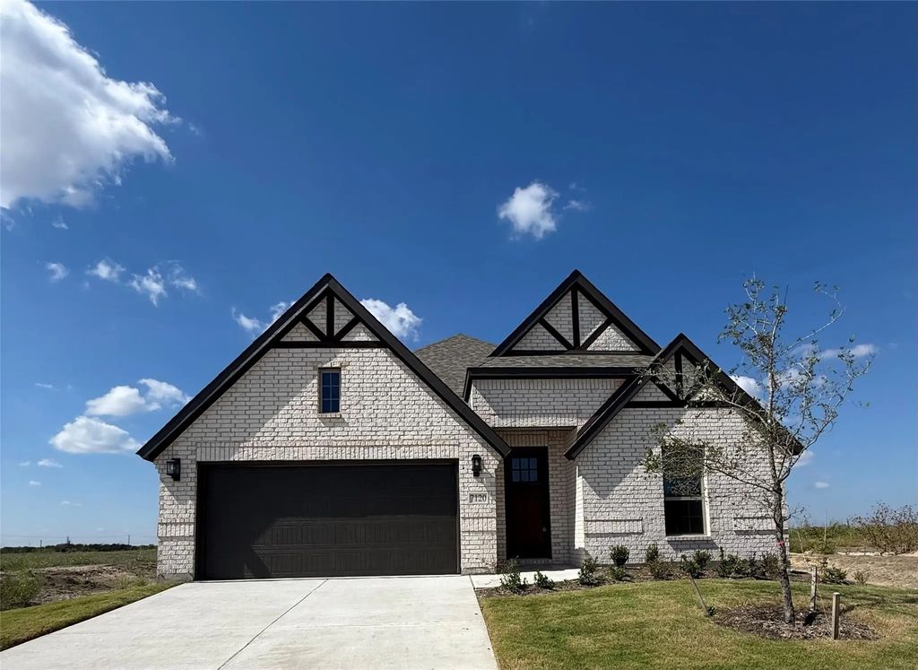7120 Van Gogh Drive, Royse City
